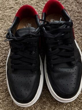 Air Jordan 1 Elevate Low SE Bred, Black/Gym Red | Women’s Size 6.5